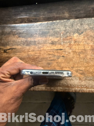 Tecno Camon 30